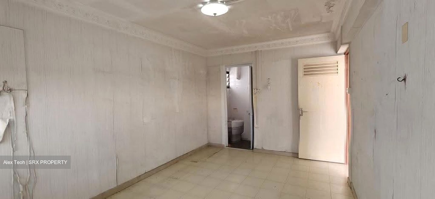 Blk 219A Jurong East Street 21 (Jurong East), HDB 5 Rooms #623714731
